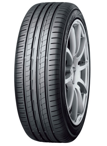 235/55 R18 104W YOKOHAMA BLUEARTH AE50 XL
